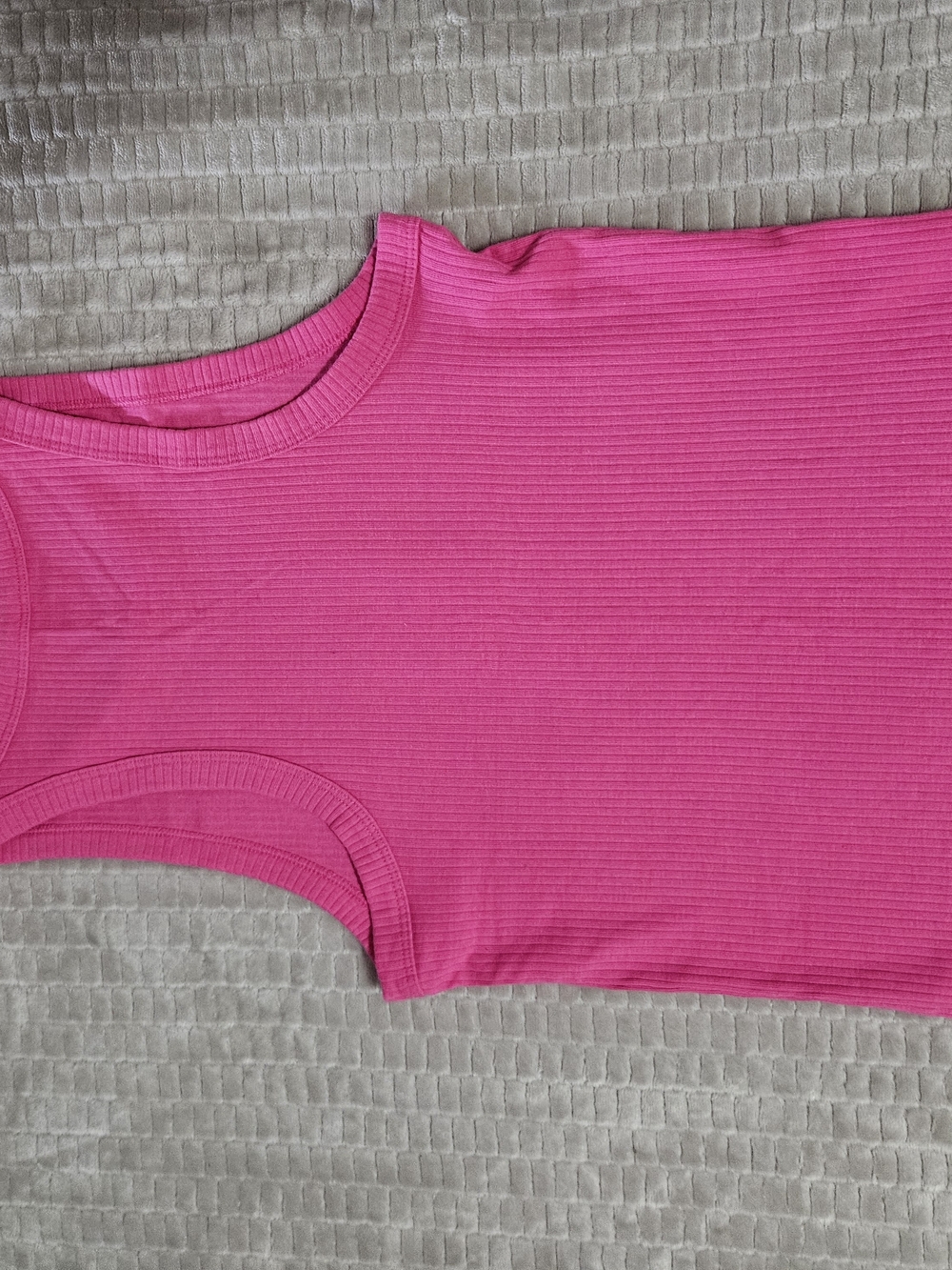GAP High Neck Ribbed Tank Top - Picture 3 of 4